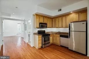 632 Pine St, Philadelphia, PA 19106 - Photo 2
