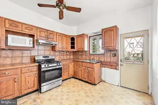 2417 E Cumberland St, Philadelphia, PA 19125 - Photo 14
