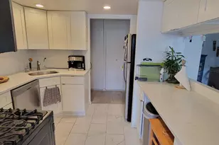 1326 Spruce St, Philadelphia, PA 19107 - Photo 4