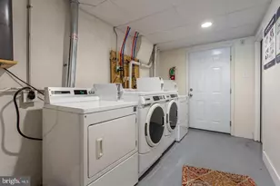 922 S 49th St, Philadelphia, PA 19143 - Photo 10