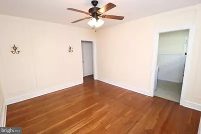 429 W Sedgwick Street #B, Philadelphia, PA 19119 - Photo 2
