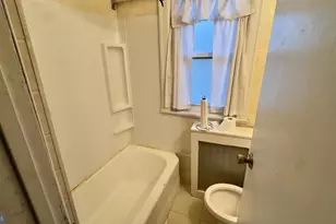 5401 Gainor Rd, Philadelphia, PA 19131 - Photo 8