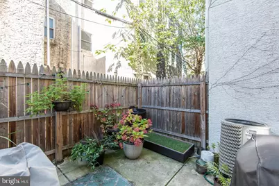 714 S Hicks Street, Philadelphia, PA 19146 - Photo 12