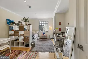1701-15 Locust St, Philadelphia, PA 19103 - Photo 2