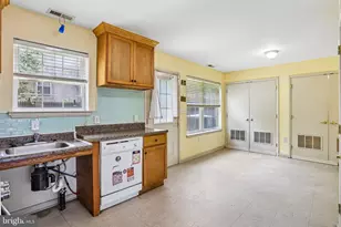 1727 N 19th St, Philadelphia, PA 19121 - Photo 8