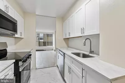 224 W Rittenhouse Square #401, Philadelphia, PA 19103 - Photo 6