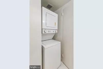 224 W Rittenhouse Square #401, Philadelphia, PA 19103 - Photo 14