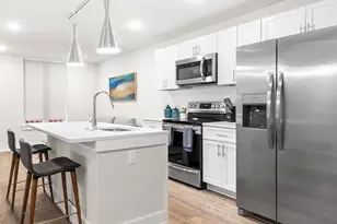 214 Vine St, Philadelphia, PA 19106 - Photo 4