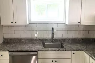 278 E Queen Ln, Philadelphia, PA 19144 - Photo 6