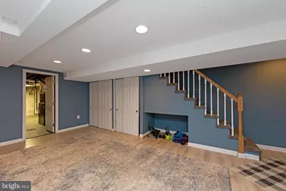 621 Benson Street, Philadelphia, PA 19111 - Photo 10
