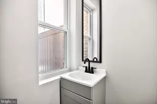 1230 S Harmony St, Philadelphia, PA 19146 - Photo 14