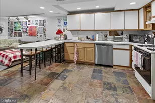 1539 South St, Philadelphia, PA 19146 - Photo 18