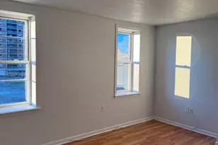 2427 N 10th St, Philadelphia, PA 19133 - Photo 4