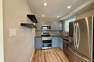 10838 Lockart Ct, Philadelphia, PA 19116 - Photo 8