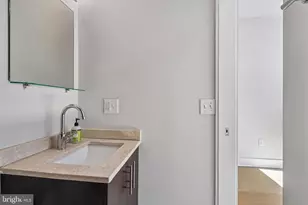 412 N Front St, Philadelphia, PA 19123 - Photo 22