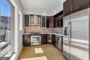 412 N Front St, Philadelphia, PA 19123 - Photo 2