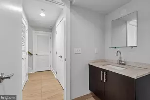 412 N Front St, Philadelphia, PA 19123 - Photo 8