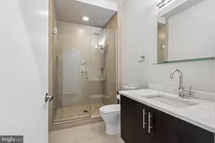 412 N Front St, Philadelphia, PA 19123 - Photo 20