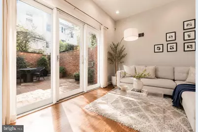 1725 Lombard Street, Philadelphia, PA 19146 - Photo 4