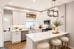 1725 Lombard St, Philadelphia, PA 19146 - Photo 1