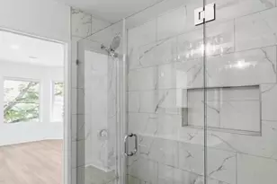 83 W Sharpnack St, Philadelphia, PA 19119 - Photo 12