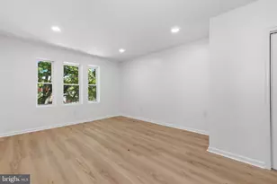 83 W Sharpnack St, Philadelphia, PA 19119 - Photo 22