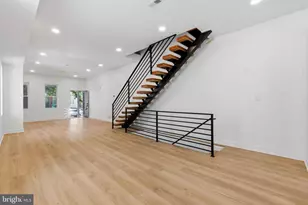 83 W Sharpnack St, Philadelphia, PA 19119 - Photo 28