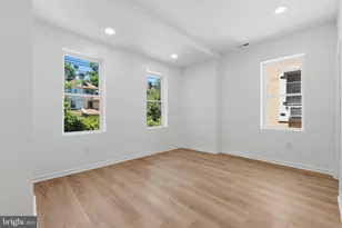 83 W Sharpnack St, Philadelphia, PA 19119 - Photo 30