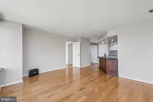 2001 Hamilton St, Philadelphia, PA 19130 - Photo 14