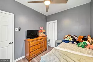 1326 Steinber St, Philadelphia, PA 19124 - Photo 28