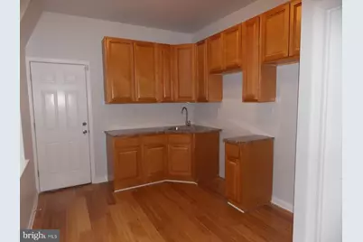 2617 W Montgomery Avenue, Philadelphia, PA 19121 - Photo 4