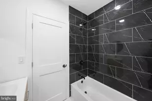 731 E Rittenhouse St, Philadelphia, PA 19144 - Photo 20
