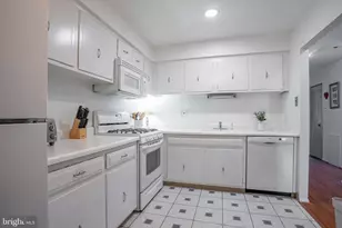 221 Goodford Rd, Philadelphia, PA 19154 - Photo 8