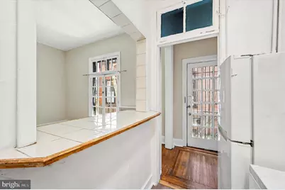 1817 Pine Street #2R, Philadelphia, PA 19103 - Photo 8