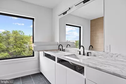 706 Latona Street #F, Philadelphia, PA 19147 - Photo 10