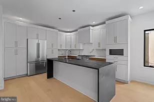 706 Latona St, Philadelphia, PA 19147 - Photo 8