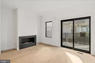 706 Latona St, Philadelphia, PA 19147 - Photo 6