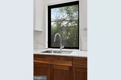 706 Latona Street #J, Philadelphia, PA 19147 - Photo 8