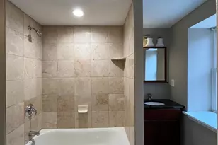 1027 N 4th St, Philadelphia, PA 19123 - Photo 8