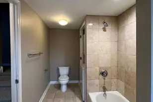 1027 N 4th St, Philadelphia, PA 19123 - Photo 10