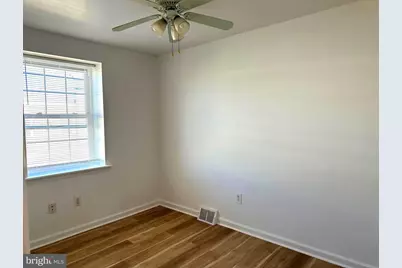 2731 S Fairhill Street, Philadelphia, PA 19148 - Photo 10