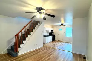2731 S Fairhill St, Philadelphia, PA 19148 - Photo 2