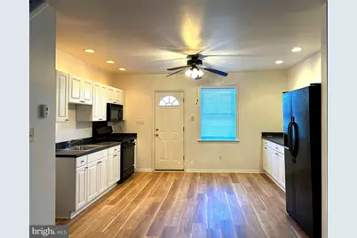 2731 S Fairhill Street, Philadelphia, PA 19148 - Photo 6