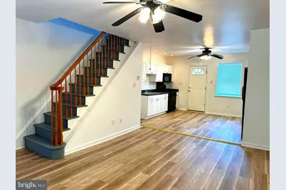 2731 S Fairhill Street, Philadelphia, PA 19148 - Photo 2