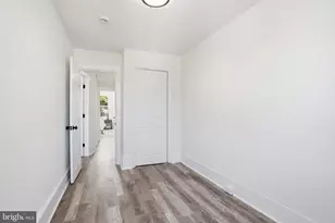 917 Oakmont St, Philadelphia, PA 19111 - Photo 28