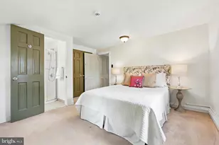 104 W Gravers Ln, Philadelphia, PA 19118 - Photo 22
