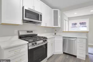 1918 Durfor St, Philadelphia, PA 19145 - Photo 12