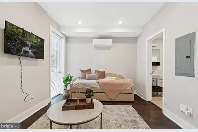2010 Walnut Street #501, Philadelphia, PA 19103 - Photo 2