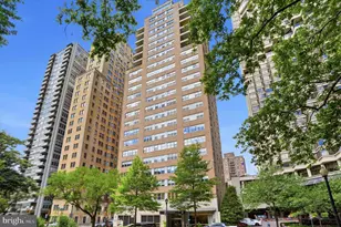 220 W Rittenhouse Square, Philadelphia, PA 19103 - Photo 1