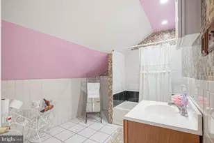 9336 N Academy Rd, Philadelphia, PA 19114 - Photo 24